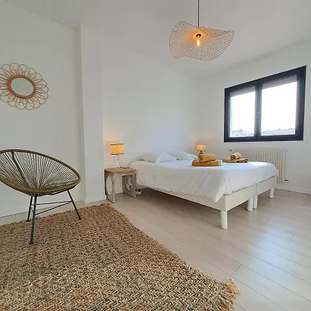 Marion I 8 Couchages I Plage, Foret & Marais A Pied