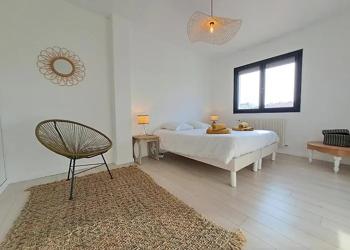 Marion I 8 Couchages I Plage, Foret & Marais A Pied